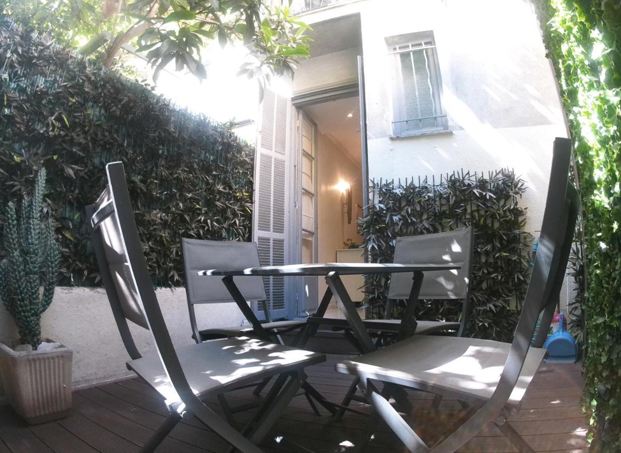 Apartment In The Heart Of Nizza Exterior foto