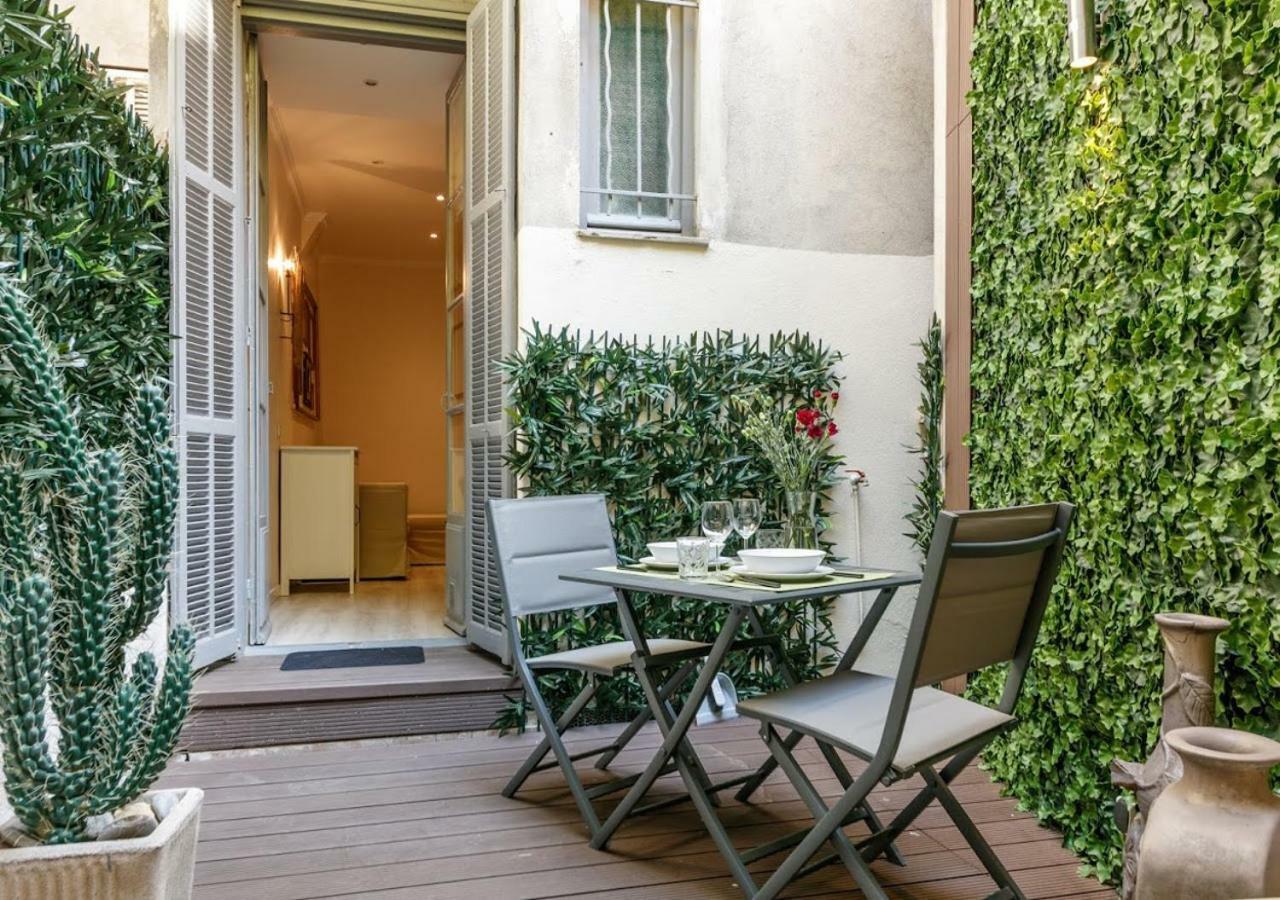 Apartment In The Heart Of Nizza Exterior foto